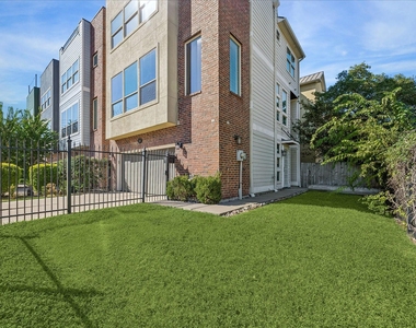 2121 Cohn Street - Photo Thumbnail 1