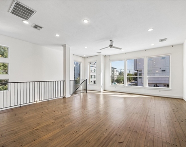 2121 Cohn Street - Photo Thumbnail 7