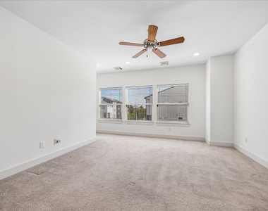 2121 Cohn Street - Photo Thumbnail 15