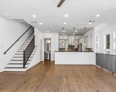 2121 Cohn Street - Photo Thumbnail 8