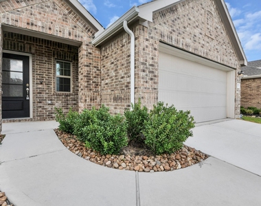 6233 Arcadia Sound Lane - Photo Thumbnail 4