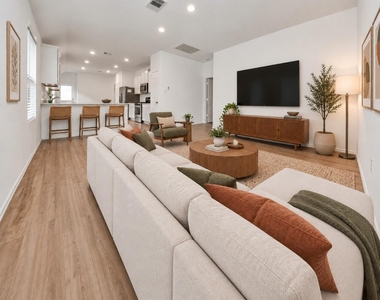 6233 Arcadia Sound Lane - Photo Thumbnail 6
