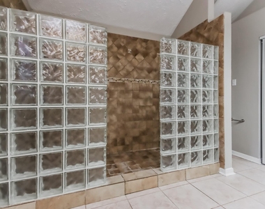 5414 Garden Village Drive - Photo Thumbnail 9