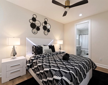 1605 Sylveste Street - Photo Thumbnail 14