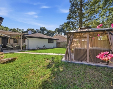 4035 Cedar Forest Drive - Photo Thumbnail 1