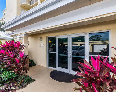 500 Sail Lane - Photo Thumbnail 7