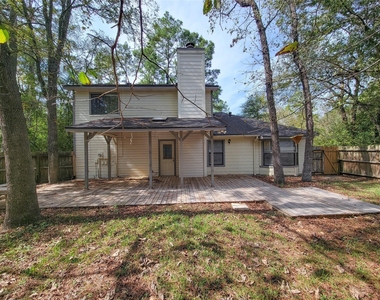 80 Fallenstone Drive - Photo Thumbnail 2