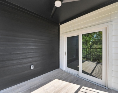 6524 Tuskegee Street - Photo Thumbnail 12
