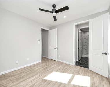 6524 Tuskegee Street - Photo Thumbnail 20