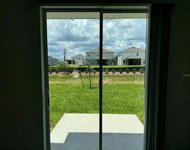 3223 Laurent Loop - Photo Thumbnail 5