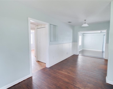 3320 Lila Drive - Photo Thumbnail 1
