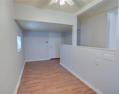 3320 Lila Drive - Photo Thumbnail 15