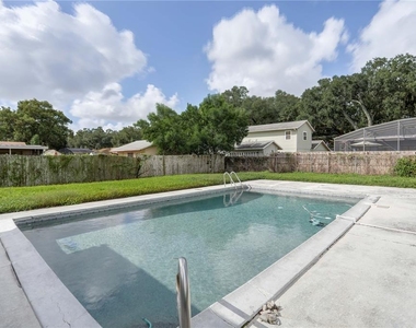 3320 Lila Drive - Photo Thumbnail 16