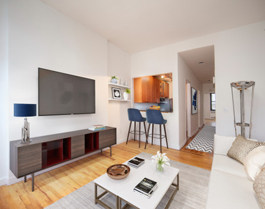 Sullivan Street - Photo Thumbnail 1