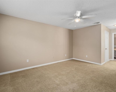 8209 Olympia Court - Photo Thumbnail 9