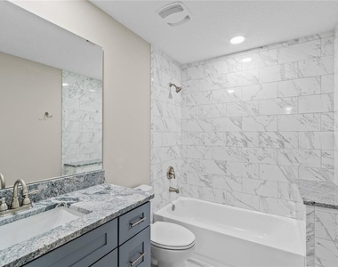 921 E Clifford Avenue - Photo Thumbnail 5