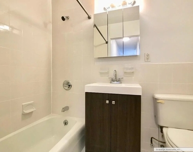 3333 Broadway - Photo Thumbnail 6