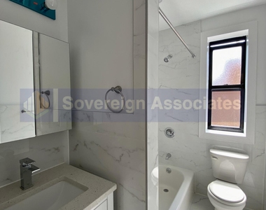 686 West 204th Street - Photo Thumbnail 7