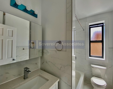 686 West 204th Street - Photo Thumbnail 6