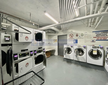 686 West 204th Street - Photo Thumbnail 18