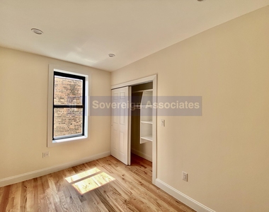686 West 204th Street - Photo Thumbnail 8