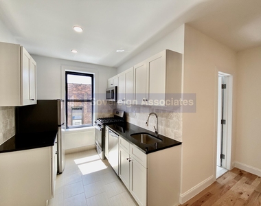 686 West 204th Street - Photo Thumbnail 1