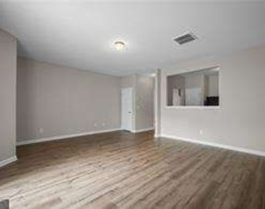 2316 Bigwood Trail - Photo Thumbnail 3