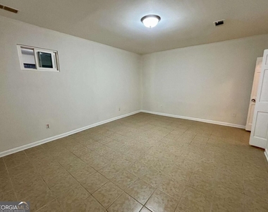 5931 Kay Drive - Photo Thumbnail 9