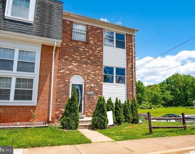 8308 Shady Grove Circle - Photo Thumbnail 1