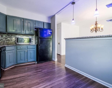 8308 Shady Grove Circle - Photo Thumbnail 23