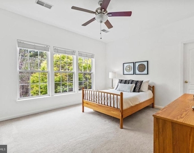 13954 Sawteeth Way - Photo Thumbnail 14