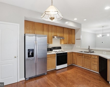 13954 Sawteeth Way - Photo Thumbnail 8