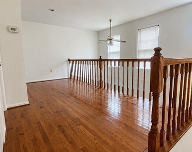 5415 Middlebourne Lane - Photo Thumbnail 15