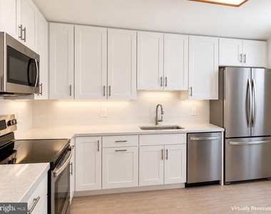 5415 Middlebourne Lane - Photo Thumbnail 2