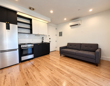 1265 Herkimer Street - Photo Thumbnail 6