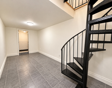 292 Harman Street - Photo Thumbnail 9
