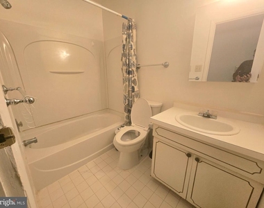 46 Buttonwood Road - Photo Thumbnail 10