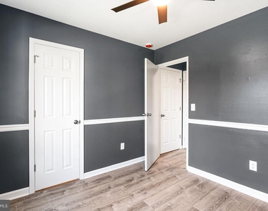 352 Hawthorne Street - Photo Thumbnail 25