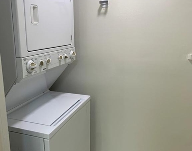 10105 Prince Place - Photo Thumbnail 8