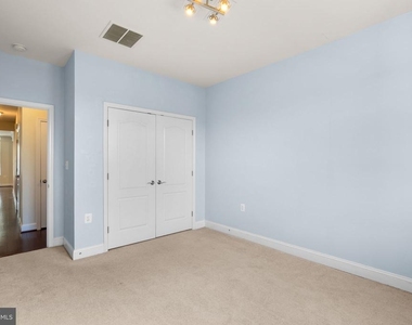 11212 Chase Street - Photo Thumbnail 21