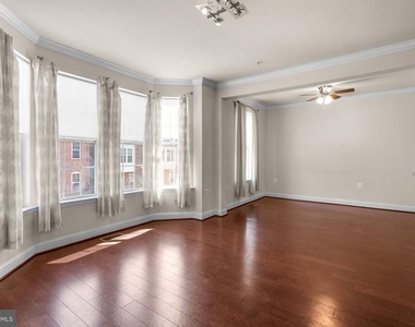 11212 Chase Street - Photo Thumbnail 8