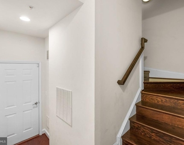 11212 Chase Street - Photo Thumbnail 3