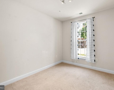 11212 Chase Street - Photo Thumbnail 31
