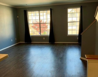 6812 Sanctuary Court - Photo Thumbnail 7