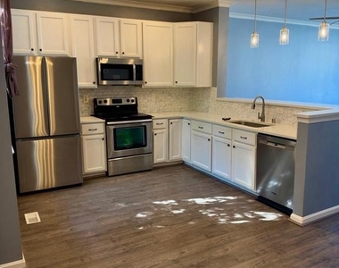 6812 Sanctuary Court - Photo Thumbnail 6