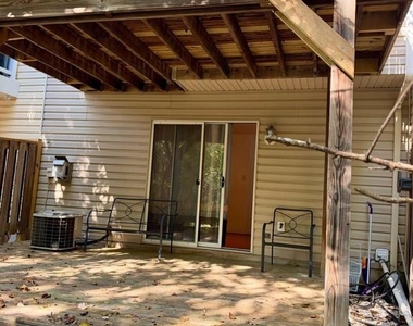 6812 Sanctuary Court - Photo Thumbnail 18