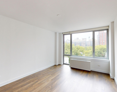 808 Columbus Ave - Photo Thumbnail 2