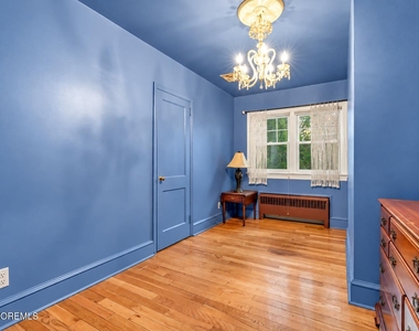 47 Brinckerhoff Avenue - Photo Thumbnail 16
