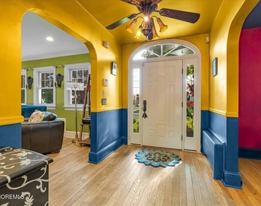 47 Brinckerhoff Avenue - Photo Thumbnail 2