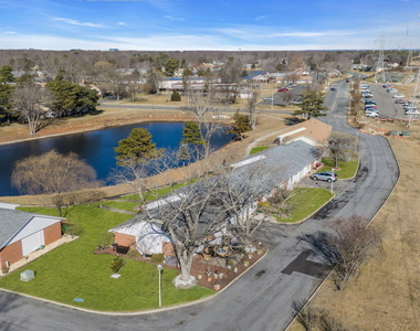 711d Dorchester Drive - Photo Thumbnail 41